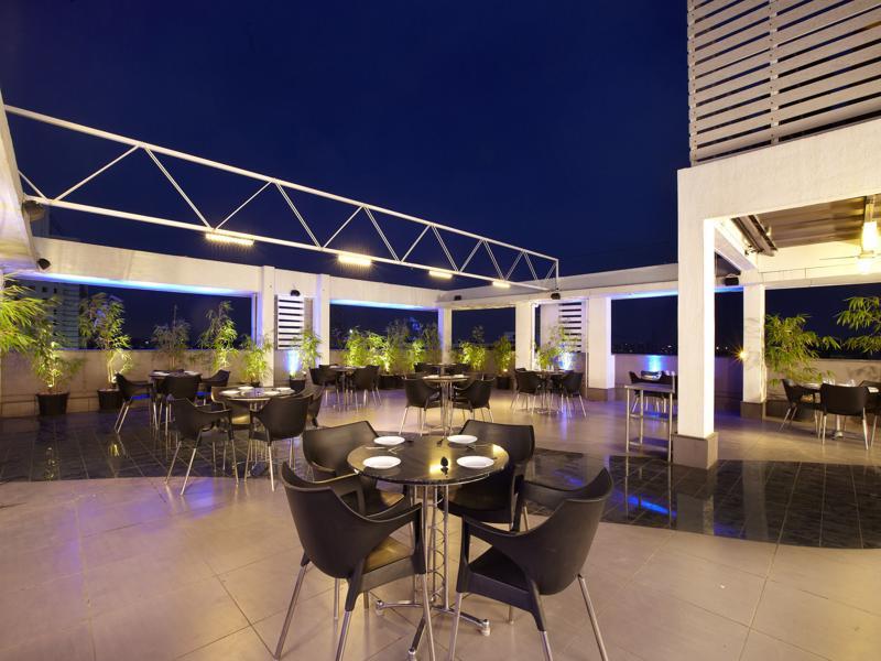 Bizz Tamanna Hotel Hinjawadi Exterior photo